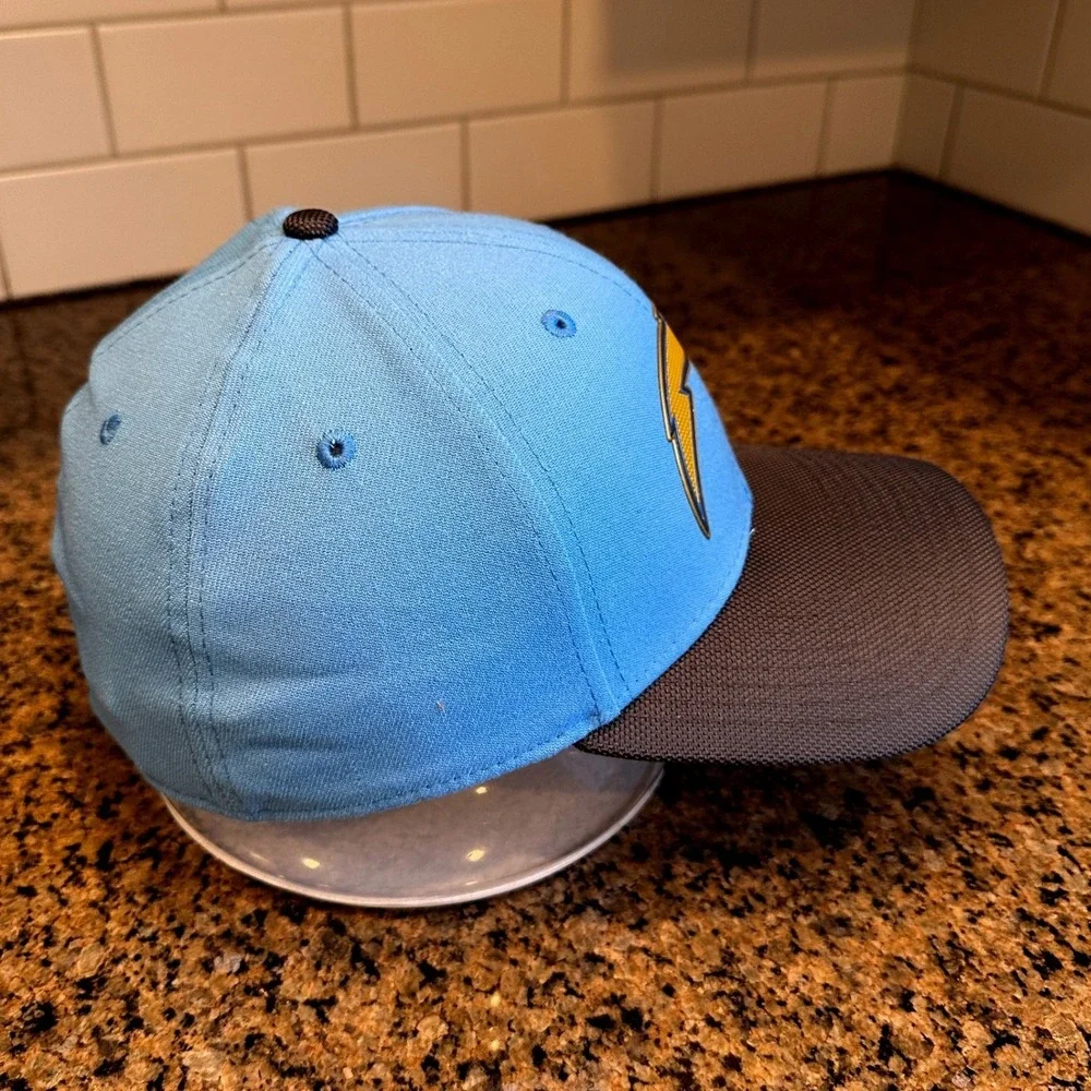 Los Angeles Chargers New Era 39THIRTY Flex‎ Hat Light Blue Charcoal Medium/Large